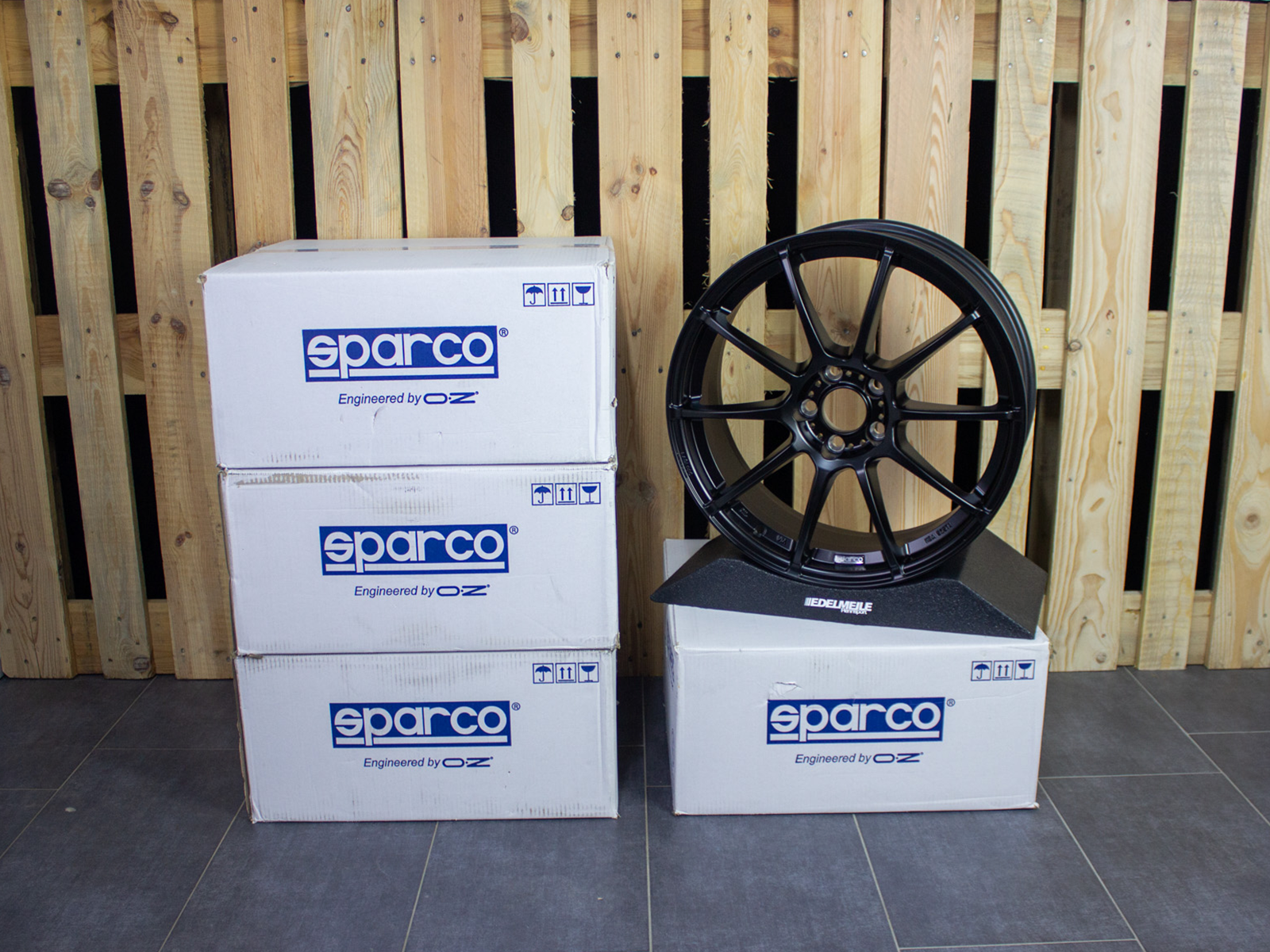 Sparco Assetto Gara Felgensatz (8x19 ET45 5x112) für VW, Skoda, Audi, Seat uvm.