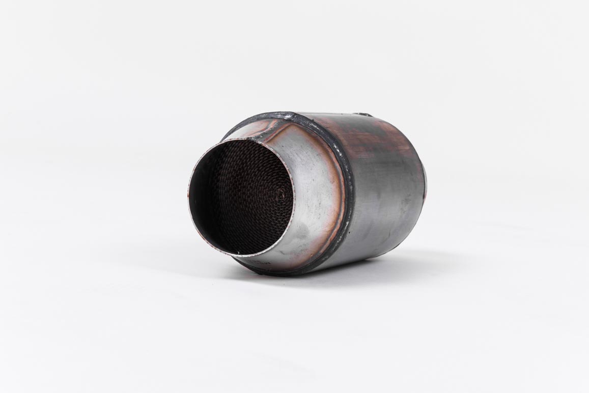 Milltek Hi-Flow Sports Cat SSXMTK007 für Milltek Sport Products Weld In Catalysts with Cones 200CPSI Cats